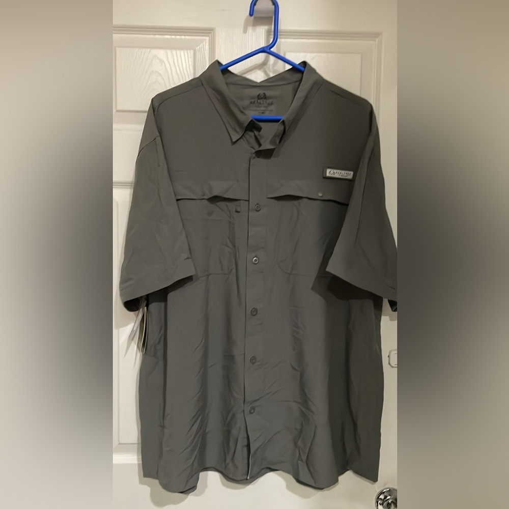 NEW Realtree 2xl men’s fishing shirt
